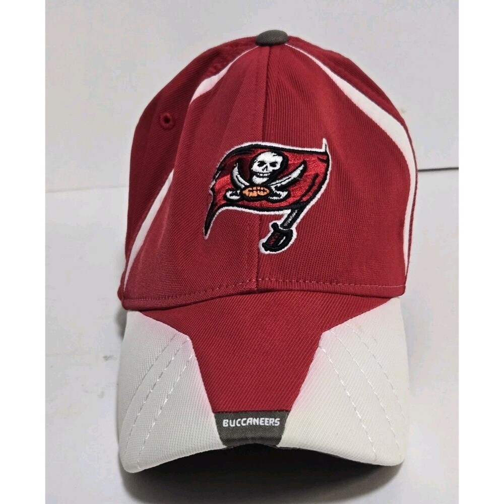 VTG Tampa Bay Buccaneers Hat Reebok NFL Authentic Sideline Cap NFL‎ Football